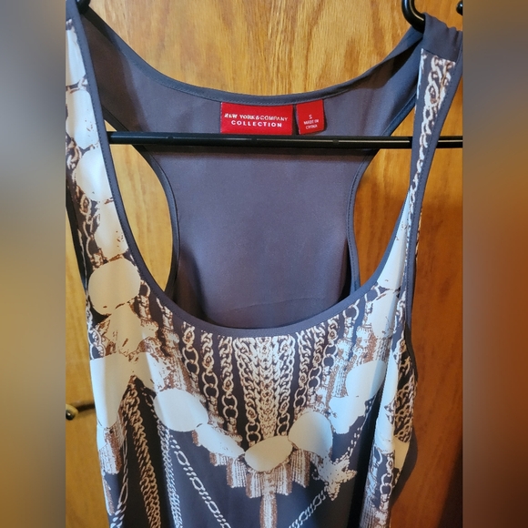 New York and Company razer back dress. - Picture 2 of 3